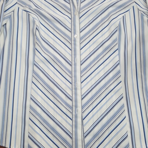 East5th long sleeve shirt. - Picture 5 of 6